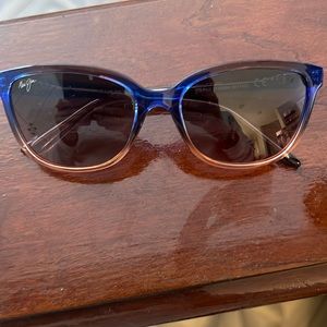 Maui Jim Women’s Sunglasses, great condition